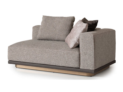 Auram Sectional