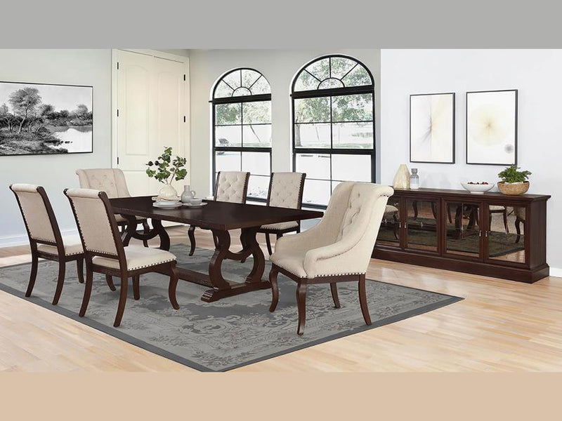 Brockway 6-8-10 Person Extendable Dining Room Set