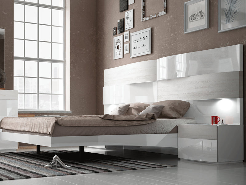 Cordobas Platform Bed