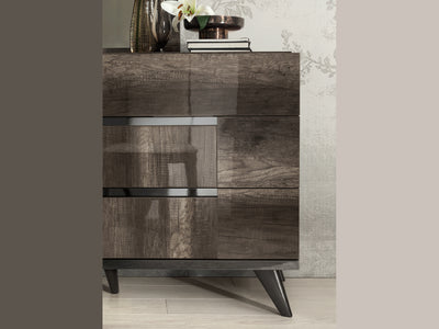 Medea 68" Wide Dresser With Mirror