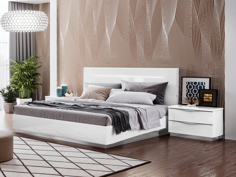 Onda Platform Bed