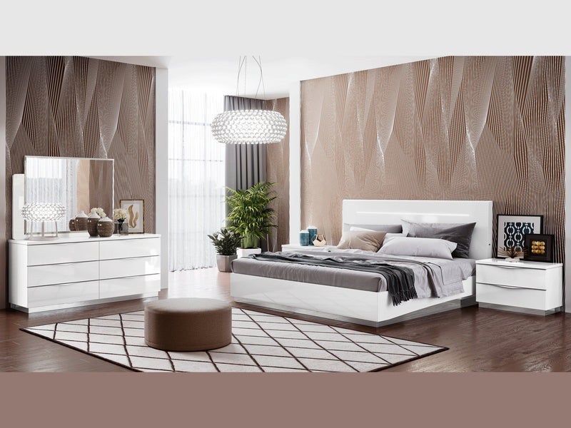 Onda Platform Bed