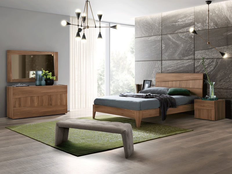 Storm Platform Bed