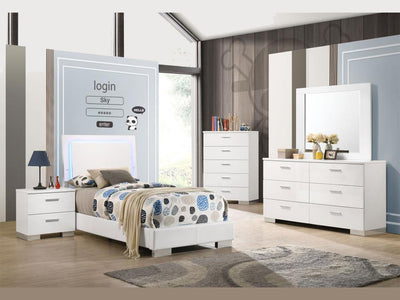 Felicity 63" Wide 6 Drawer Dresser With Mirror