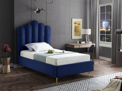 Lily Platform Bed