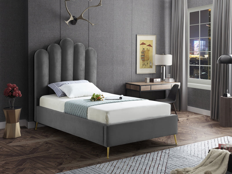 Lily Platform Bed