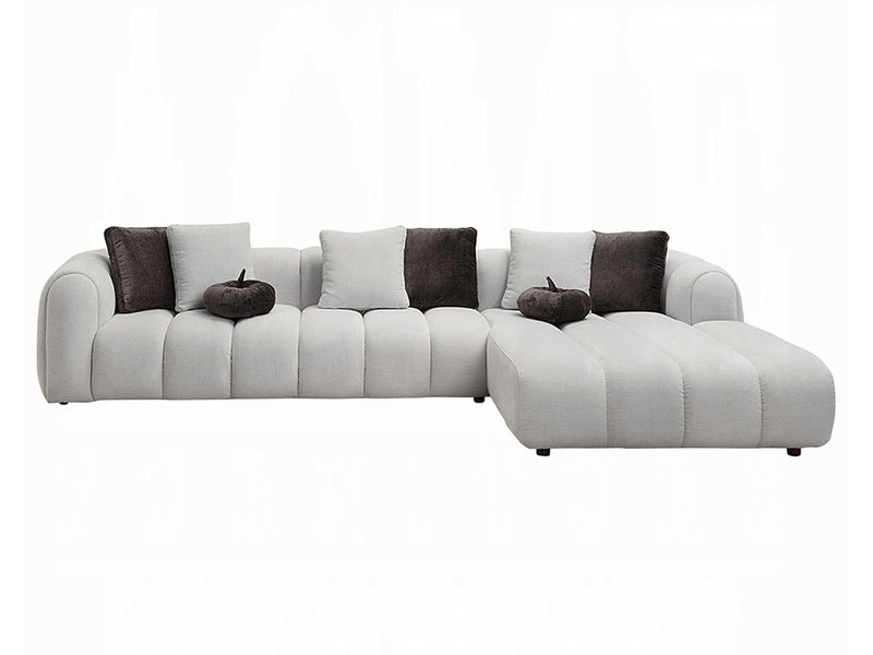 Manilla Sectional Living Room Set