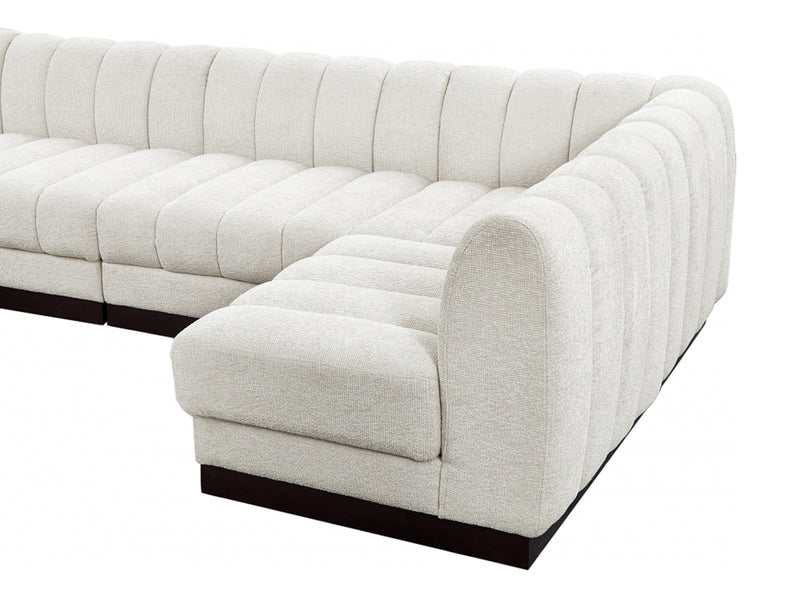 Quinn 133" Wide U Sectional