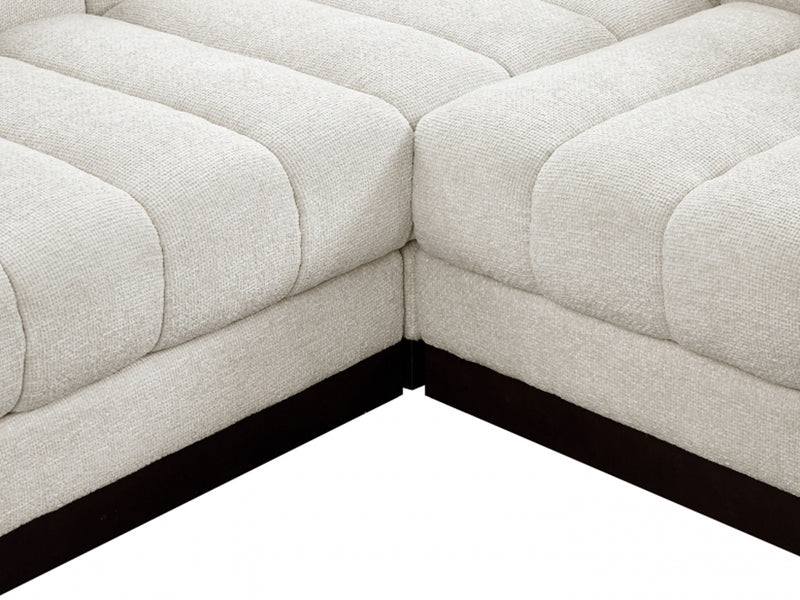 Quinn 133" Wide U Sectional