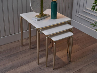 Plaza 22" Wide Nesting Table