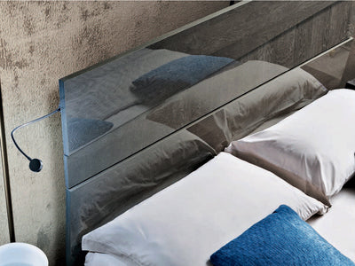 Tekno Platform Bed